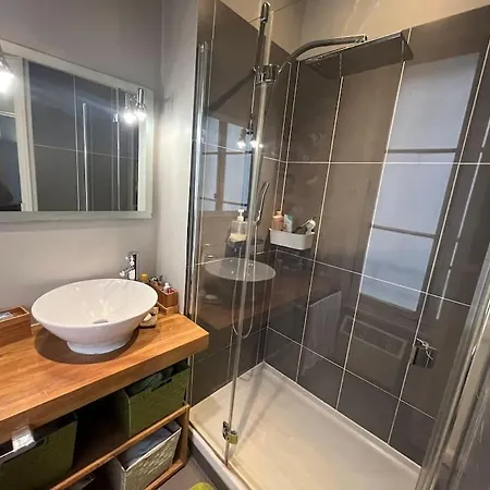 Xix Siecle Apartment